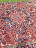 Vintage Estate 1970's Heriz Oriental Rug Hand Knotted 100% Wool 9' 8" x 13' 4"